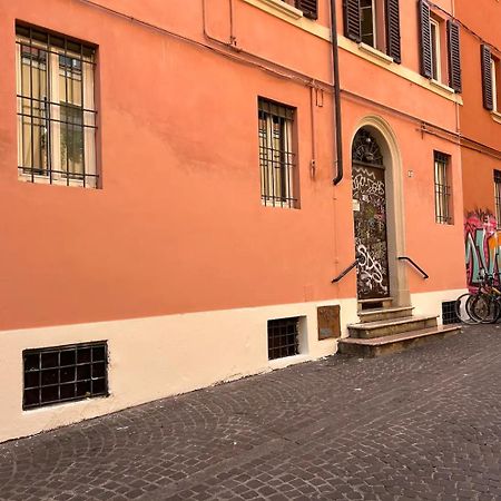 Oasis In The Centre Of Bologna Apartment Exterior photo