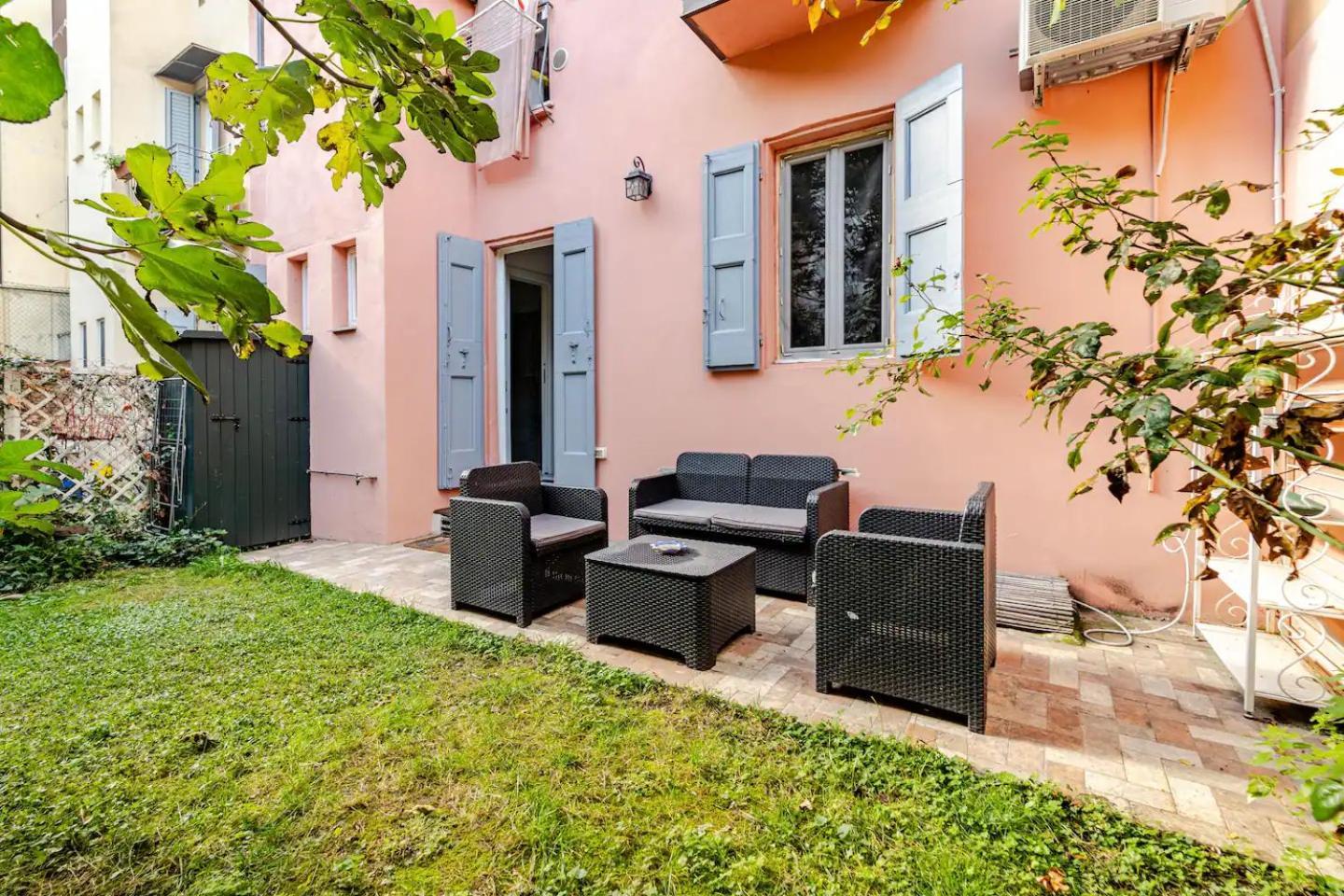 Oasis In The Centre Of Bologna Apartment Exterior photo